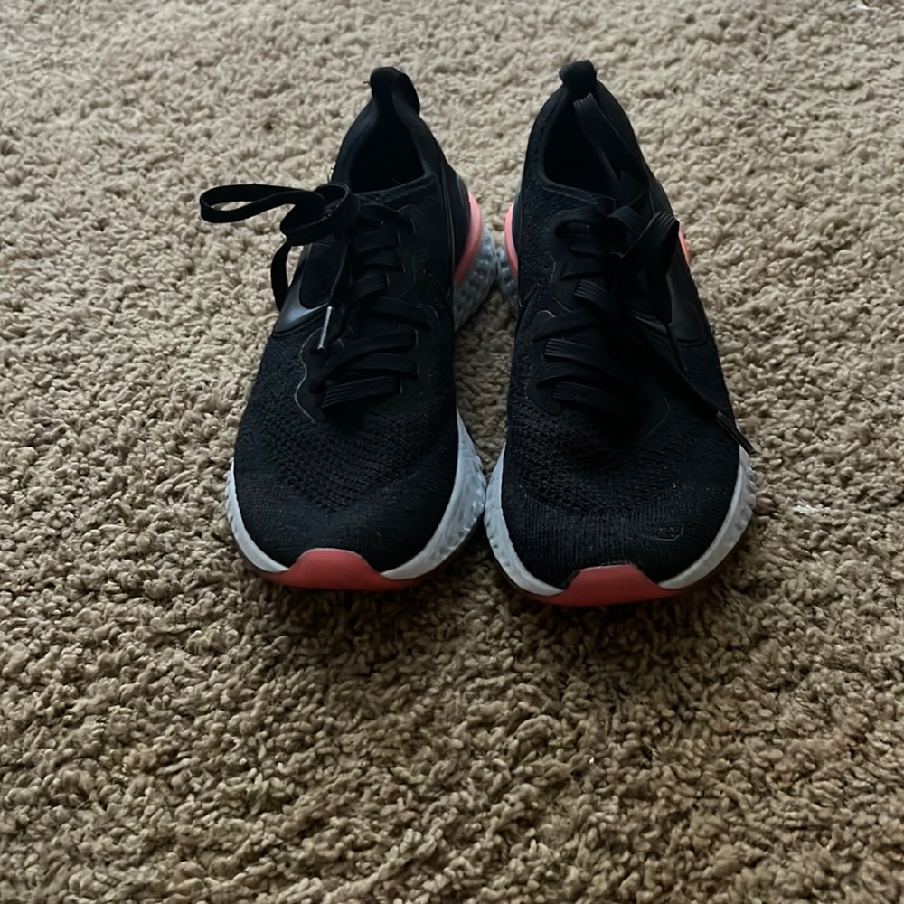 Nike React 2